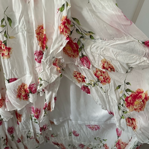 Torrid White Cream Ruched Tiered Maxi Dress - Picture 3 of 3